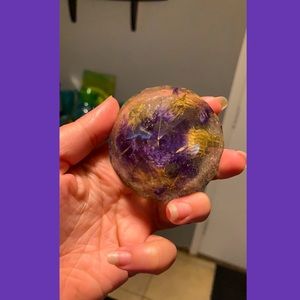 Resin lavender jewel decor
